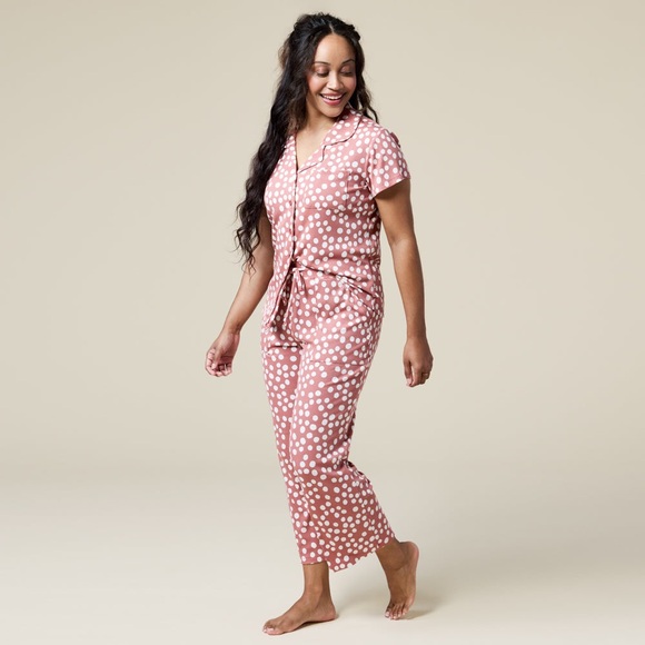 SOFTiES Aria Notch Collar button-front top & Capri PJ set/copper rose dot - NWT